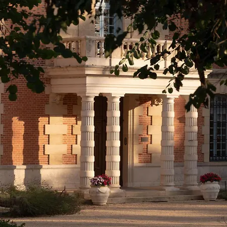 Enjoy Summer At Chateau De Monbrison, For Four Guests